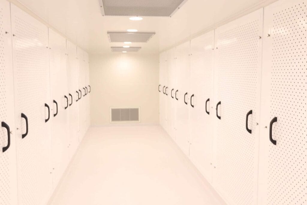 Cleanroom ISO EU CGMP Portable Pure Healing Interior 1024x683 1