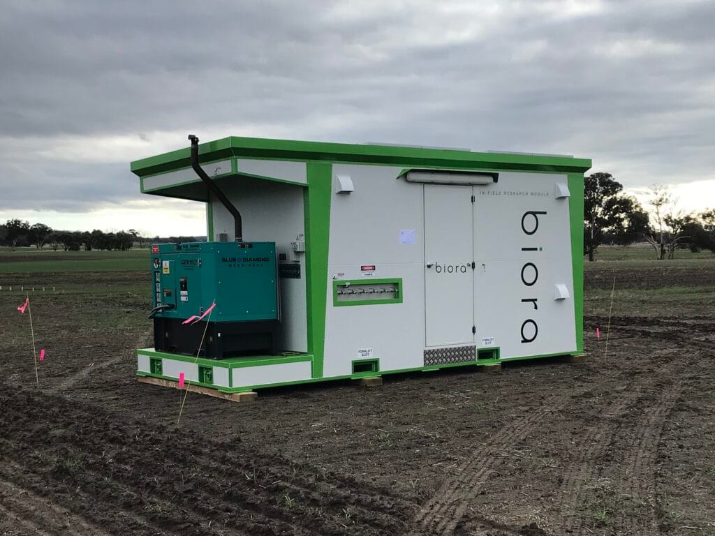 DBA91216 F9B8 4DA0 9656 C270FF8E443B Crop